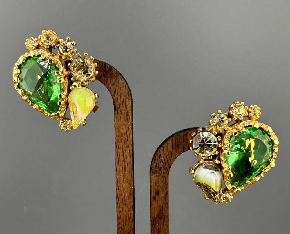 Vintage ART Rhinestone Earrings Green Teardrop Gold Tone Signed Arthur Pepper